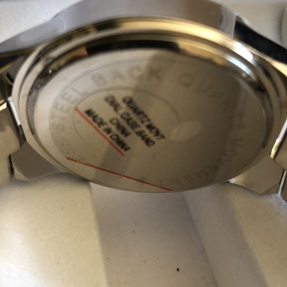 NEW His/Hers Silver Stainless Watches - Picture 7 of 10